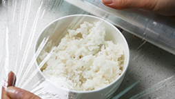 為什么有些保鮮膜包產(chǎn)品后感覺(jué)有霧氣? 為什么有些保鮮膜包產(chǎn)品后感覺(jué)有霧氣?